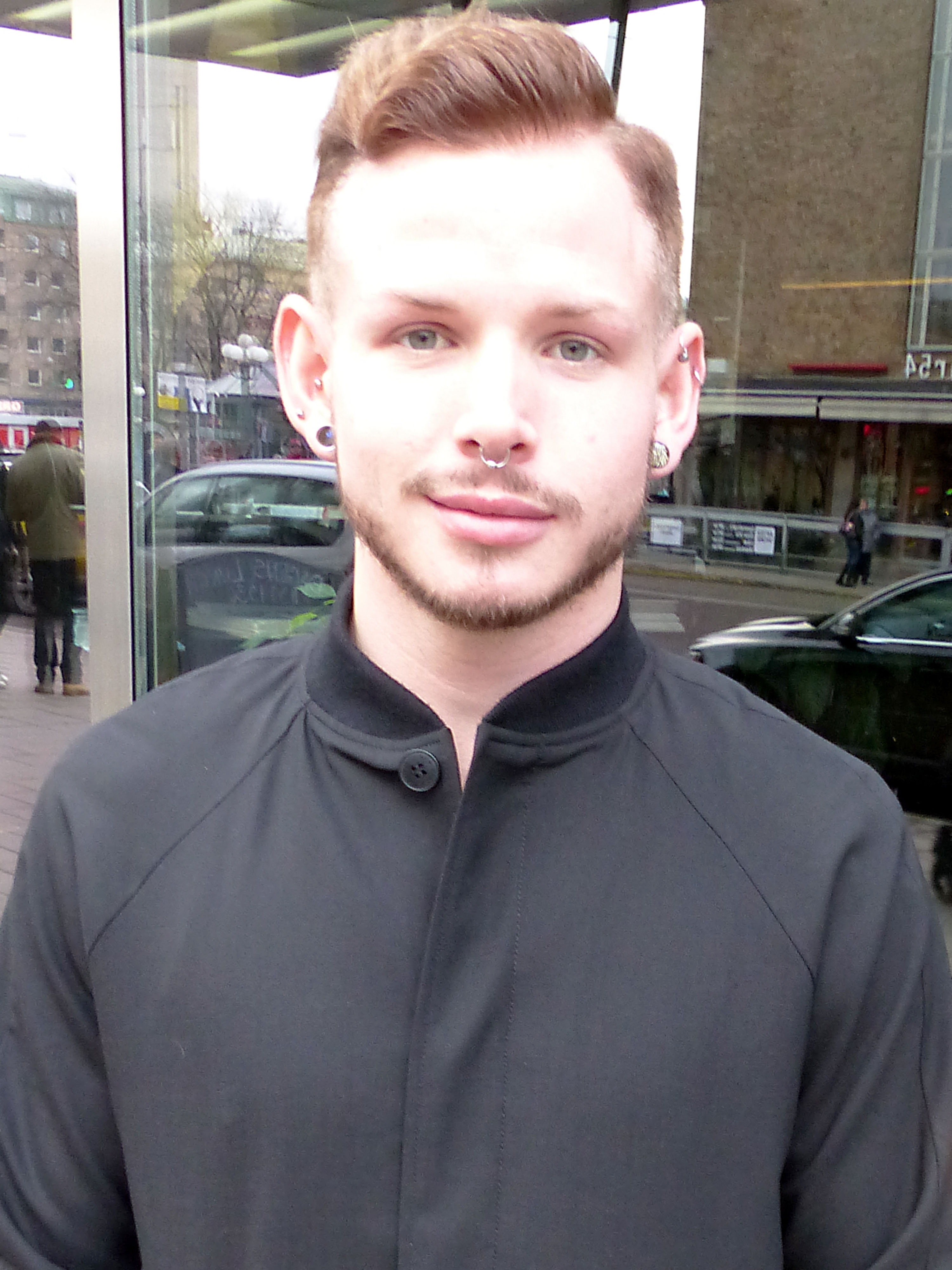 Emil Fredriksson, 24, frisör från Uppsala.